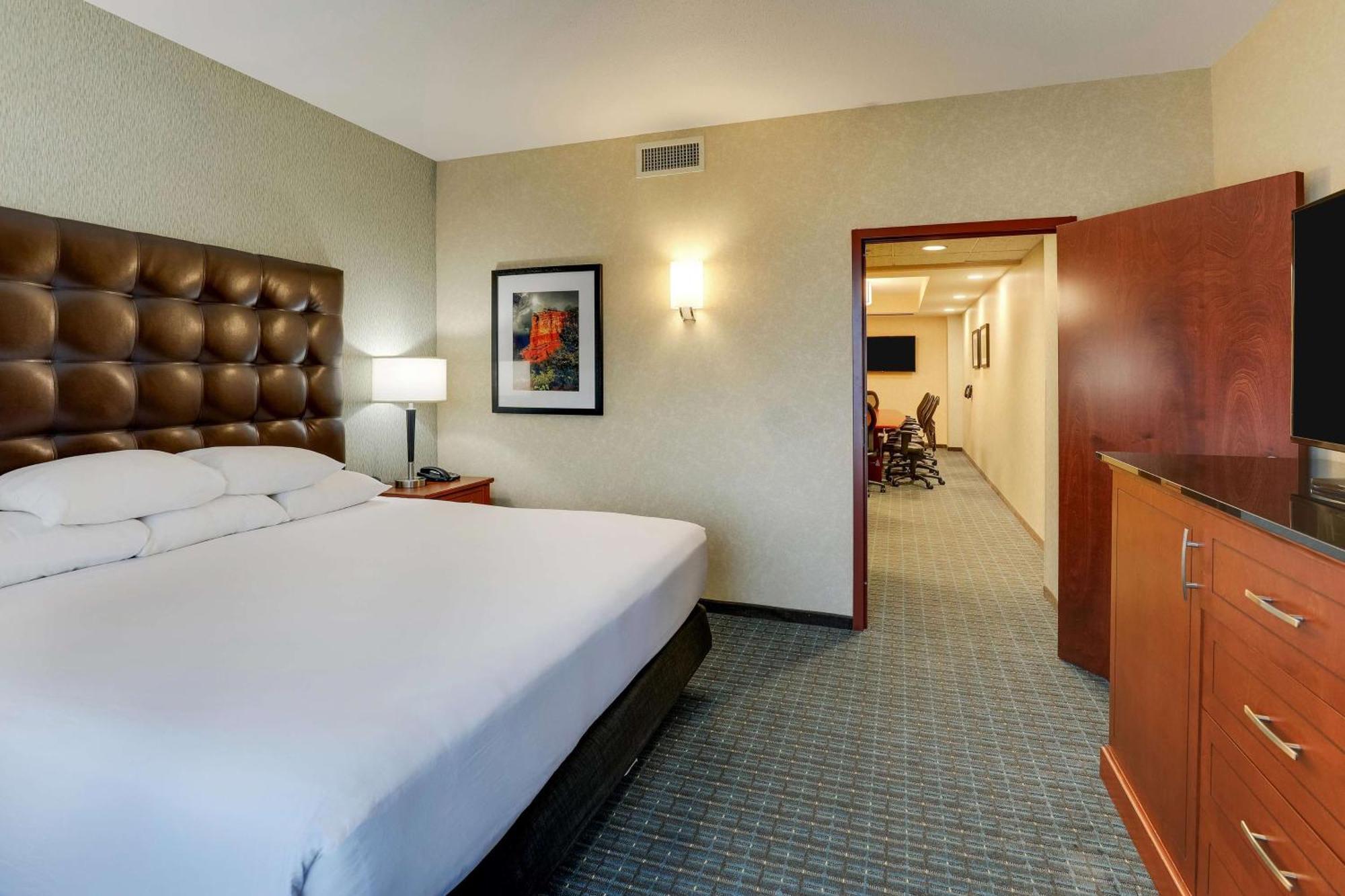 Drury Inn & Suites Phoenix Chandler Fashion Center מראה חיצוני תמונה
