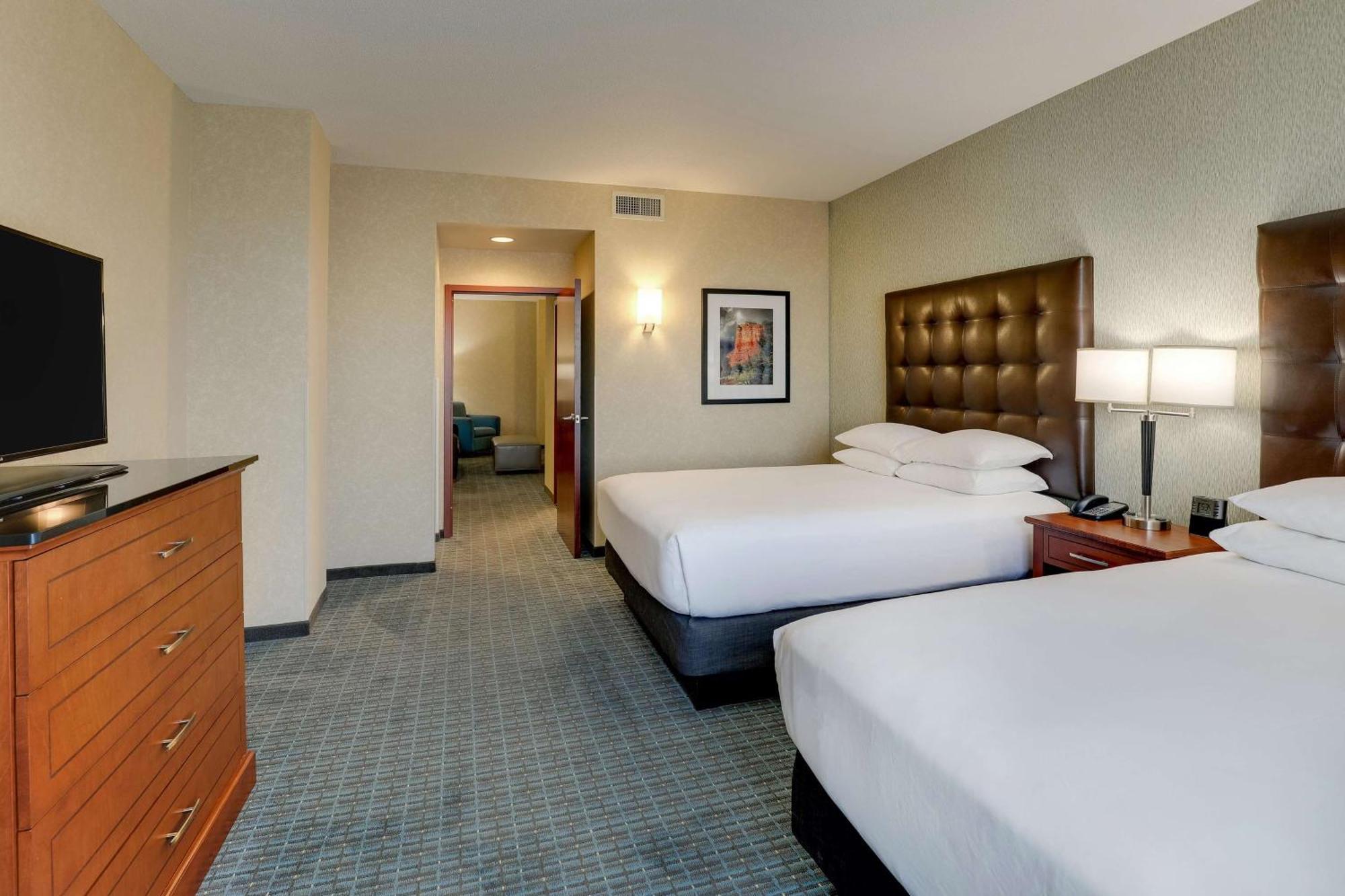 Drury Inn & Suites Phoenix Chandler Fashion Center מראה חיצוני תמונה