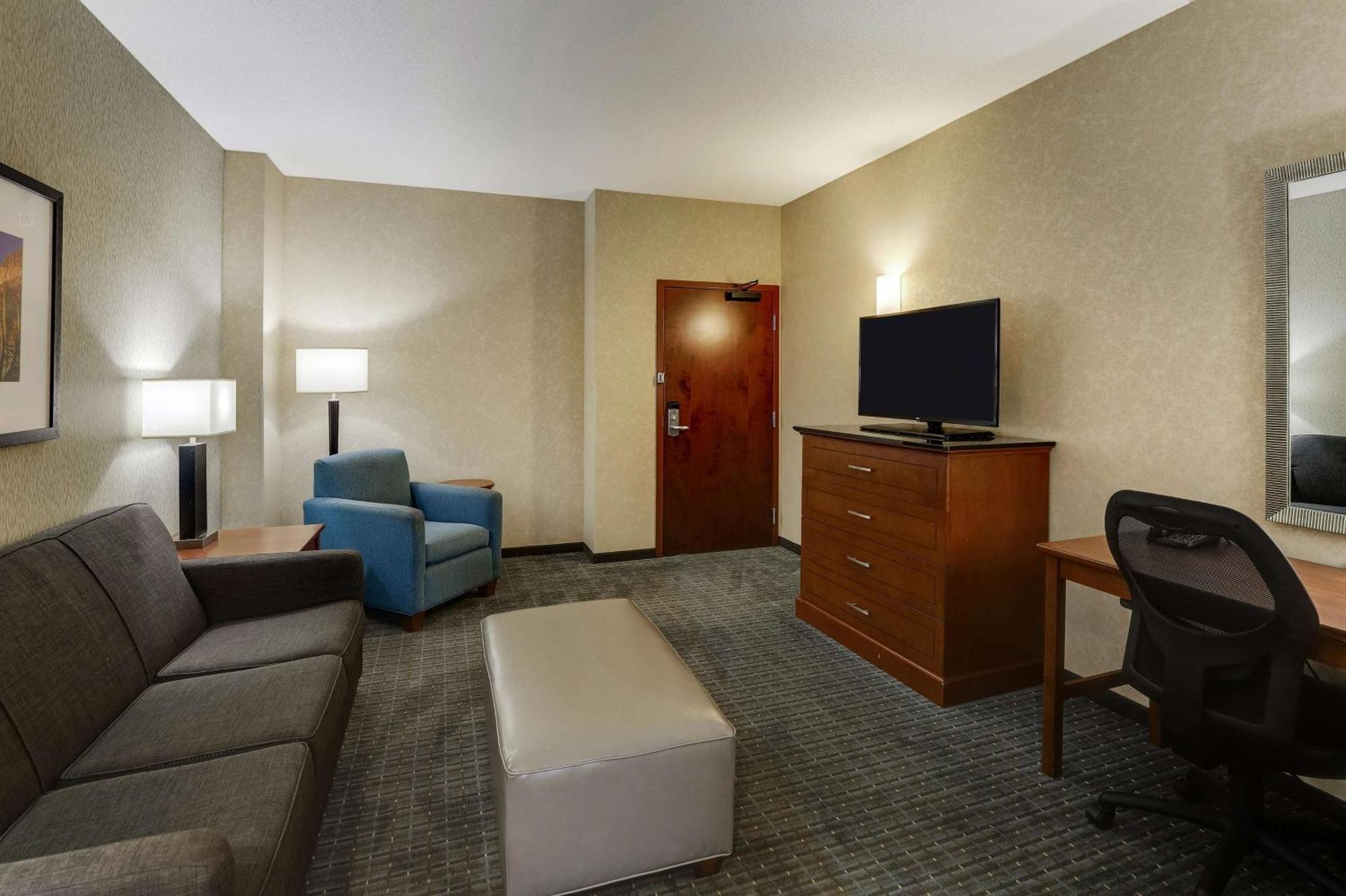 Drury Inn & Suites Phoenix Chandler Fashion Center מראה חיצוני תמונה