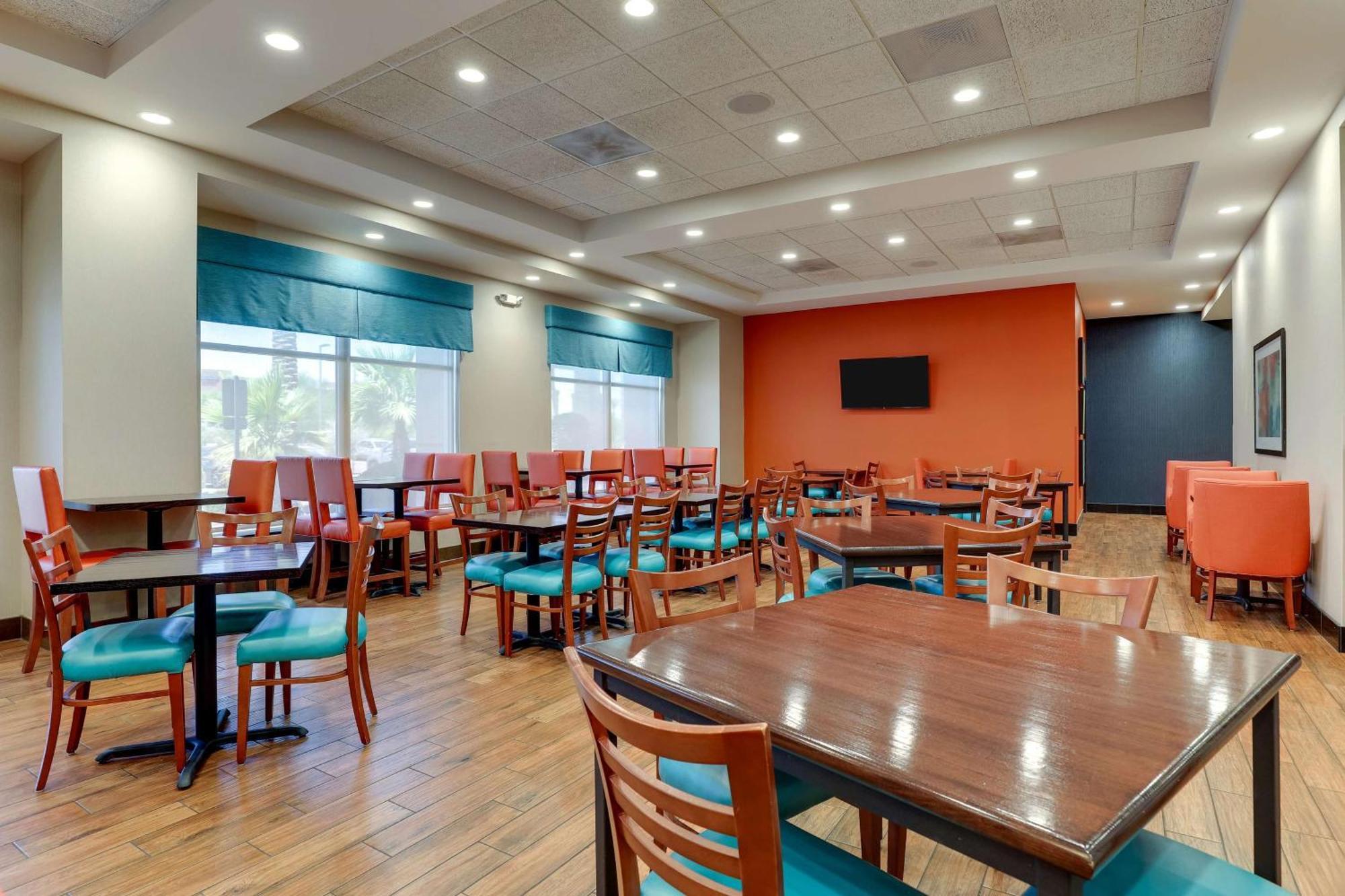 Drury Inn & Suites Phoenix Chandler Fashion Center מראה חיצוני תמונה